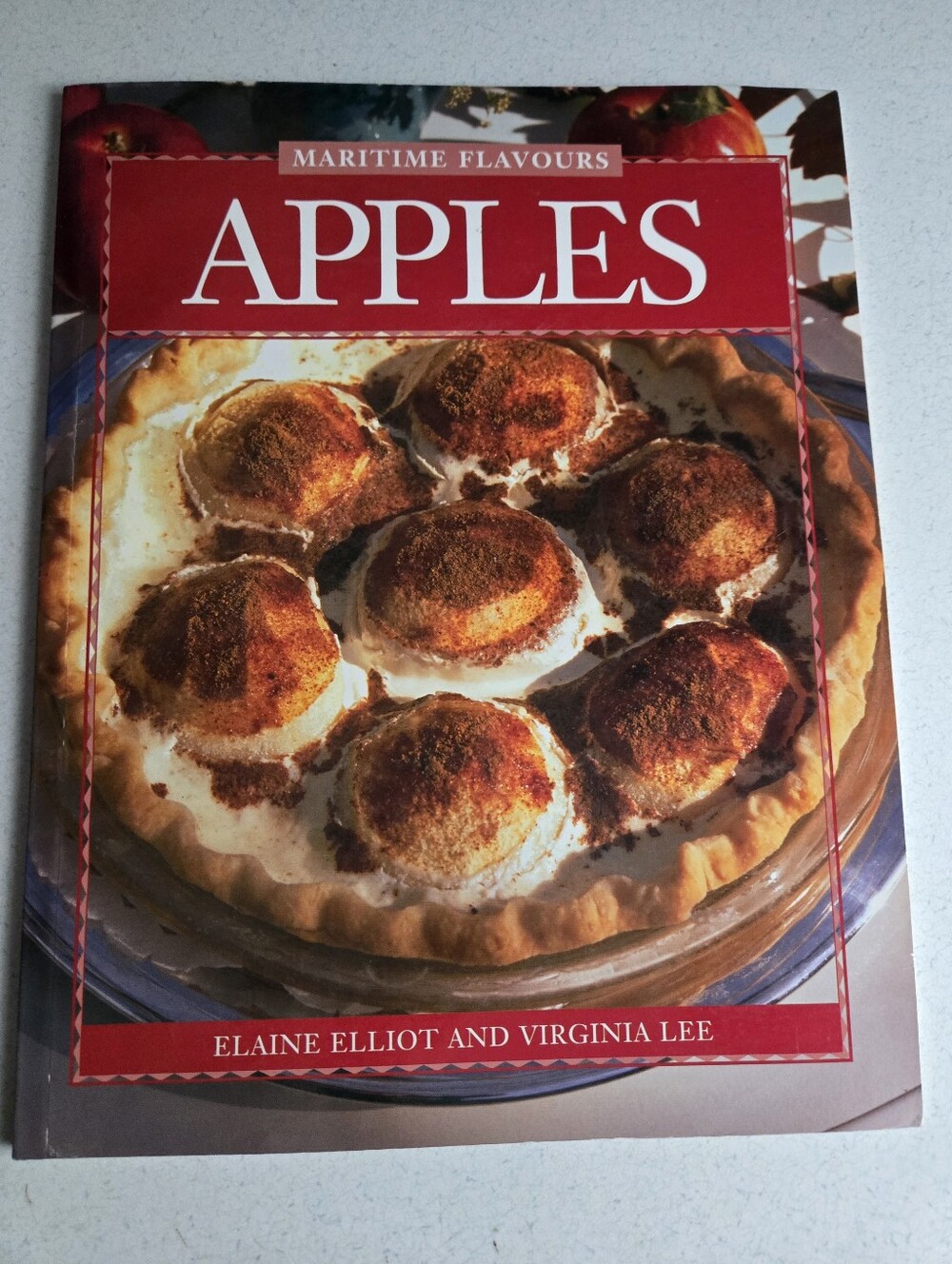 Apples by Elaine Elliot and Virginia Lee Vtg